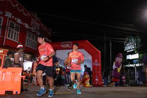 BIB: 400
                            <button type="button" onclick="openModal(26257920)" class="btn btn-primary btn-sm float-right btn-popup" data-toggle="modal" data-target=".modal-high-quality">
                        <i class="fas fa-shopping-cart"></i> Add to Cart
                    </button>
                                            <button type="button" onclick="isThisMe(26257920, true)" class="btn btn-success btn-sm float-right btn-popup btn-isme hidden" data-toggle="tooltip" data-placement="bottom" title="นี่คือรูปของคุณใช่ไหม คลิกที่นี่เพื่อเอาเข้าอัลบั้ม">
                        <i class="fas fa-plus"></i> Add to album
                    </button>
                    <button type="button" onclick="isThisMe(26257920, false)" class="btn btn-warning btn-sm float-right btn-popup btn-isnotme hidden">
                        <i class="fas fa-ban"></i> Remove from album
                    </button>